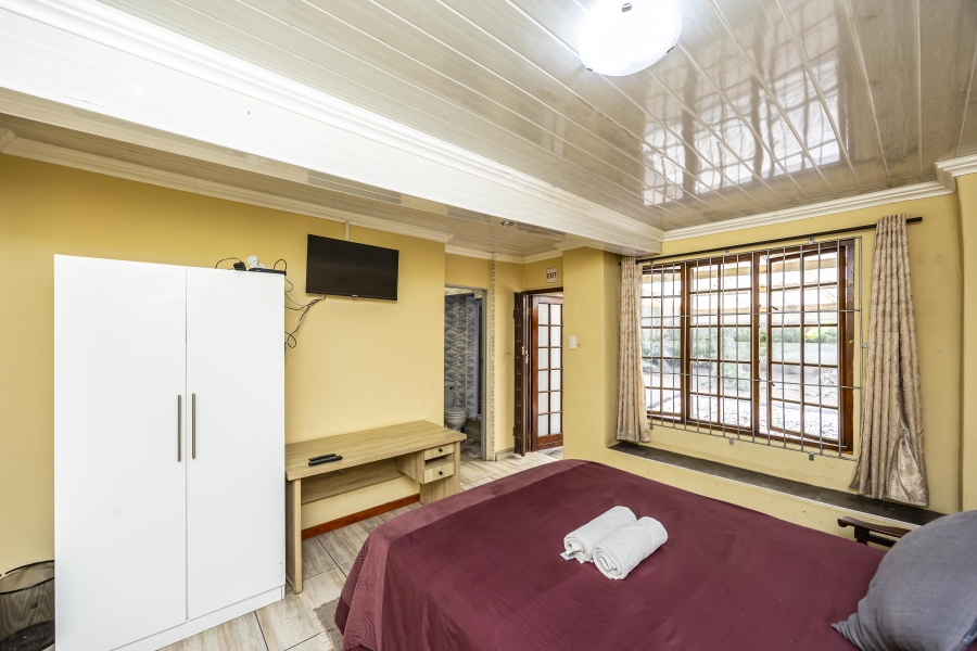 7 Bedroom Property for Sale in Selborne Eastern Cape